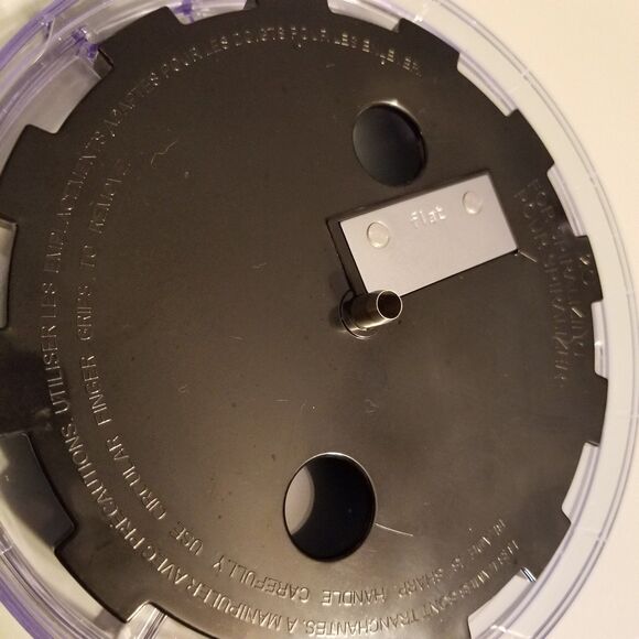 Veggie Bullet ribbon blade for spiralizing - Picture 6 of 7